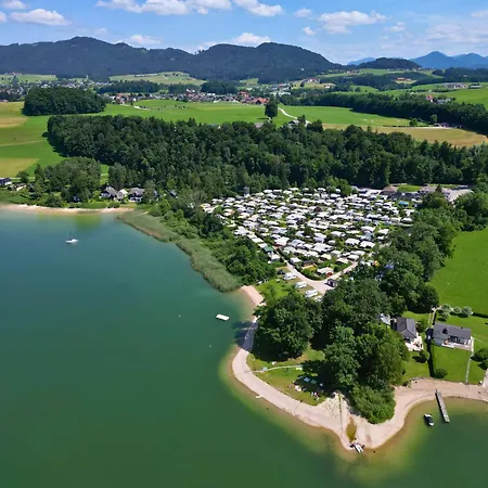Direkt Am Wallersee - Cubes Οργανωμένο κάμπινγκ *